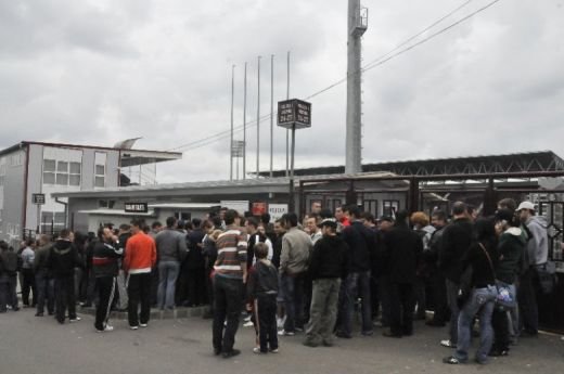 Foto: Nebunie la Cluj pentru meciul cu Steaua: 10.000 bilete vandute in prima zi_14