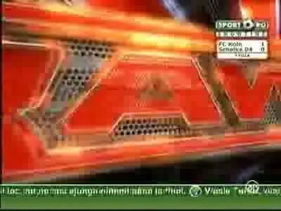 VIDEO! Mickie James a fost facuta praf de Beth Phoenix! Urmeaza Candice Michelle?