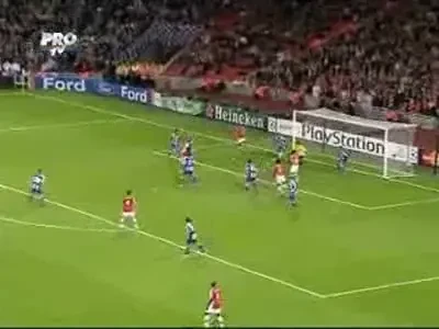 Vezi al doilea gol a lui Arsenal marcat de Adebayor