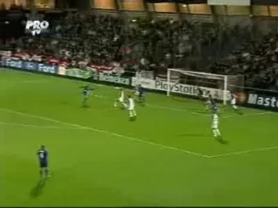 Vezi golul senzational al lui Berbatov, de 3-0