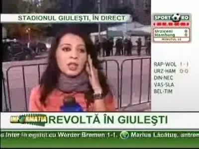 Soc: Rapidistii se bat cu jandarmii langa stadion!