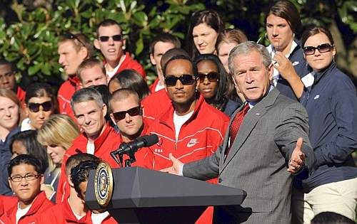 Bush, intimidat de mama lui Phelps!_4