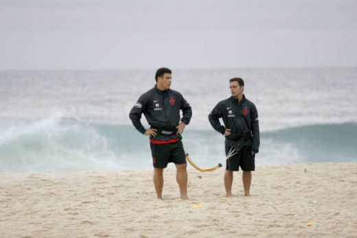 Ronaldo, glorie, scandaluri si durere: peste 3 ani pe tusa! Care a fost mai mare: Ronaldo sau Ronaldinho?_8