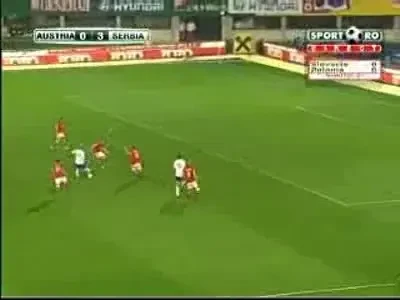 Sarbii isi arata din nou valoarea! Vezi o faza spectaculoasa incheiata cu un sut in bara transfersala