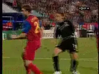 Vezi gafa incredibila a lui Carlos din meciul cu Lyon de acum doi ani!