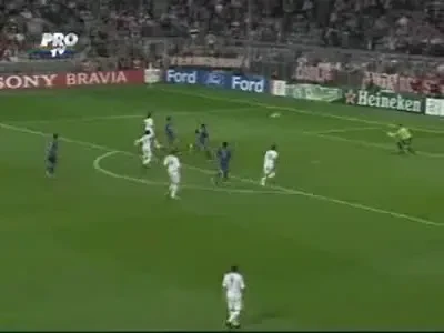 Vezi golul de 3-0 al lui Ze Roberto pentru Bayern!