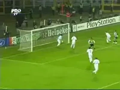 Vezi golul de 2-0 marcat de Amauri!