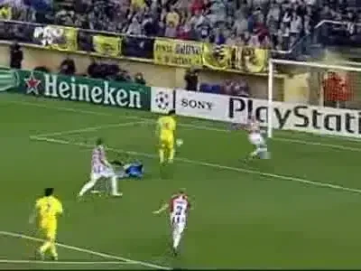 Vezi golul de 3-2 al lui Llorente!