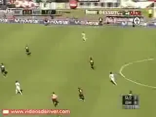 VIDEO: Simeone s-a accidentat la mana dupa ce a lovit banca de rezeve!