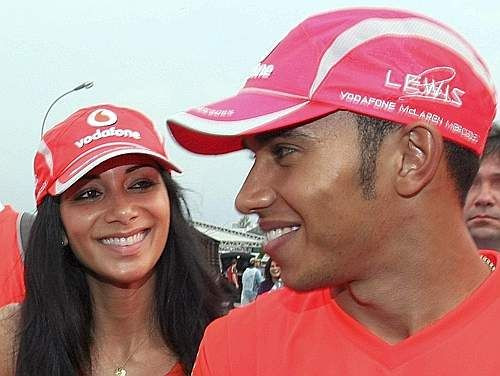 Hamilton este noul rege al Formulei 1! Vezi cum l-a incurajat Nicole!_8