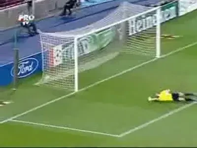 Vezi golul lui Messi de 1-0 pentru Barcelona!