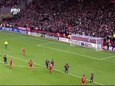 Vezi penaltyul transformat de Gerrard!