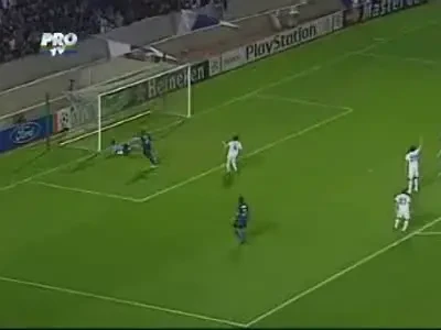 Vezi golul lui Balotelli de 1-0!