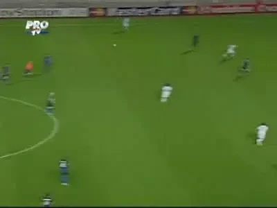 Vezi golul de 1-1 al lui Bardon!