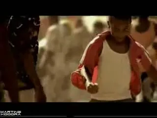 Vrei sa joci fotbal alaturi de Messi? VEZI UN SUPER CLIP: