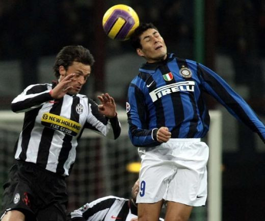 Cutremur in Italia: Del Piero-Ibrahimovic in razboiul de o suta de ani! Vezi superfoto:_2