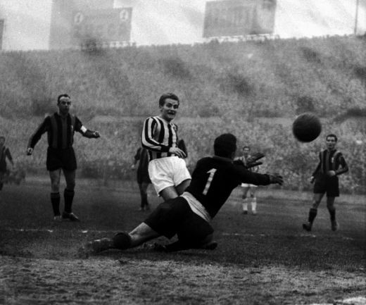 Cutremur in Italia: Del Piero-Ibrahimovic in razboiul de o suta de ani! Vezi superfoto:_5