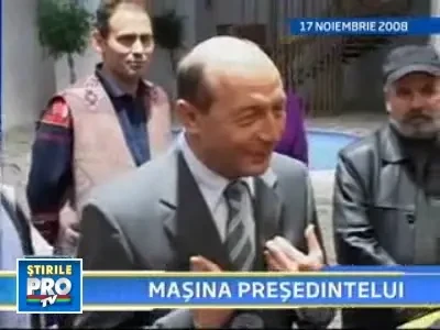 Basescu s-a tinut de cuvant! Si-a comandat un Logan! VEZI cum arata!