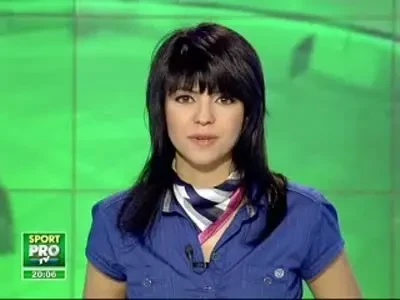 Cum scapa Roma de DraCulio? Vezi cum danseaza Totti calusarii: