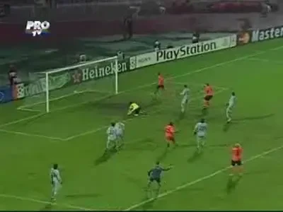 Willian "dubleaza" pentru Sahtior. Vezi golul