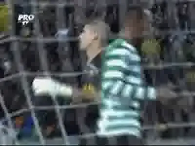 Veloso reduce din diferenta pentru Sporting