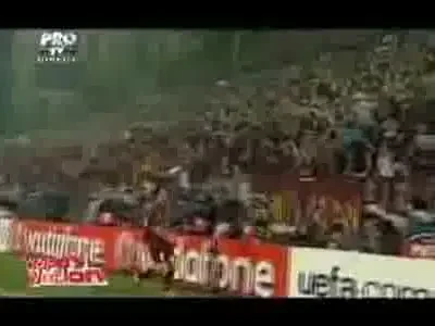 Cadu, "hartuit" de Ziua Nationala. Vezi un superinterviu cu CFR-istul Cadu