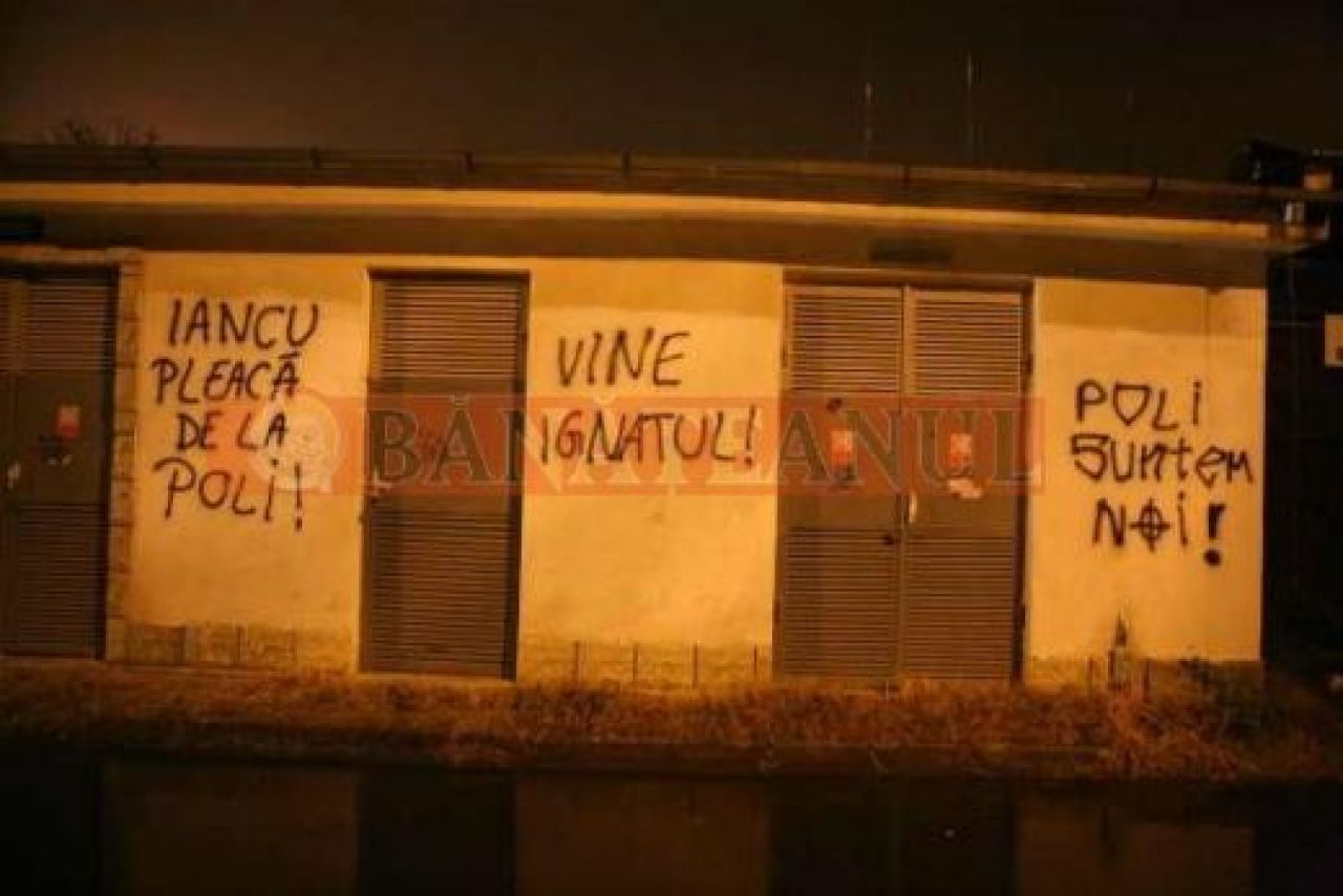 VIDEO / Vezi ce mesaje i-au transmis fanii lui Poli lui Iancu!_5