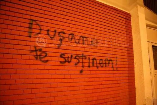 VIDEO / Vezi ce mesaje i-au transmis fanii lui Poli lui Iancu!_7