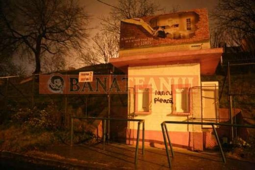 VIDEO / Vezi ce mesaje i-au transmis fanii lui Poli lui Iancu!_8