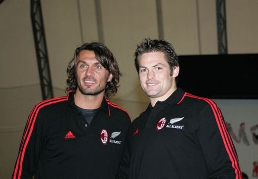 VIDEO: Ciocnirea gigantilor: AC Milan vs All Blacks!_7