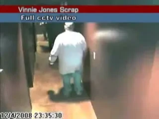 Vinnie Jones, fostul star al lui Chelsea, acum actor: Bataie ca in filme intr-un bar!