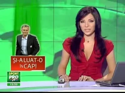 POZA ZILEI: Jose Mourinho si-a spart capul cu portiera de la masina!