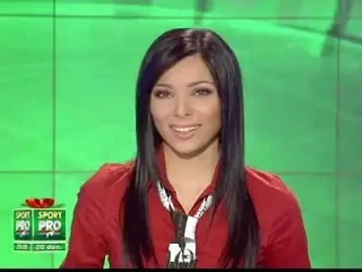 Kone, show la patinoar: "Mos Craciun nu e negru, dar il astept si in Africa"