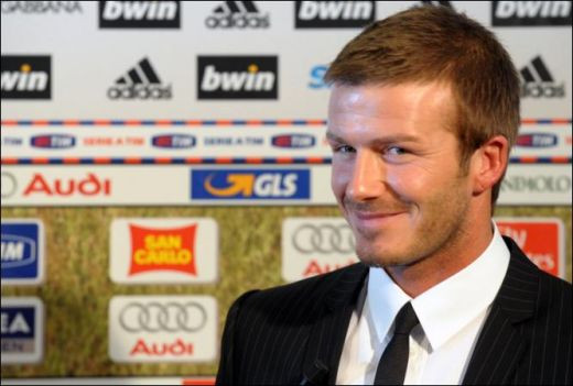 Video/ Vezi ce le transmite Beckham suporterilor lui Milan!_17