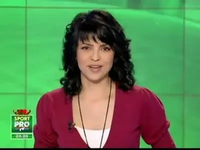 Cel mai tare record! Un italian a inotat 100 de km..intr-o piscina!