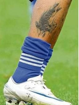 Mai tare ca Becks si Mutu! Naldo si-a tras un mega-tatuaj!_7