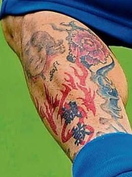 Mai tare ca Becks si Mutu! Naldo si-a tras un mega-tatuaj!_14