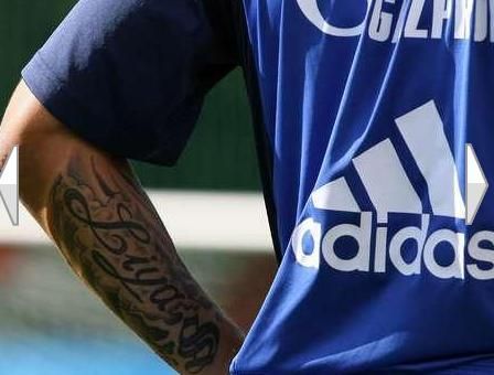 Mai tare ca Becks si Mutu! Naldo si-a tras un mega-tatuaj!_17