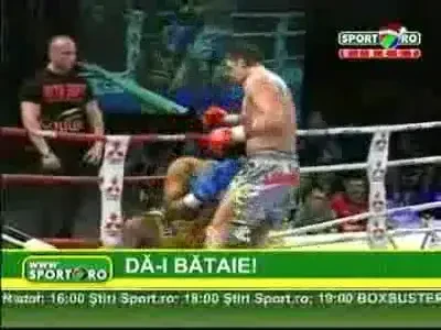 Da-i bataie! Vezi cele mai tari KO-uri din Local Kombat in 2008