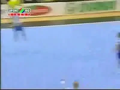 Vin rusii, gata distractia! Oltchim - Lada, duminica la Sport.ro, 19:00!