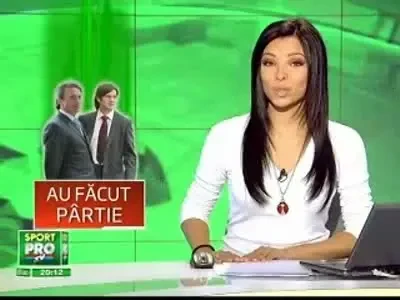 Ca de la capitan la capitan: Gica Popescu ii arata lui Chivu cum sa se califice la CM