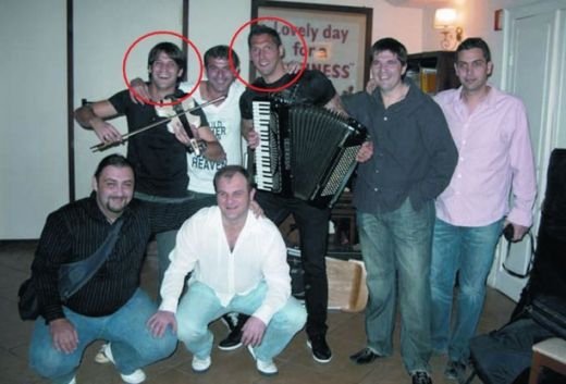 Chivu si Materazzi, impotriva rasismului: s-au costumat in LAUTARI!_2