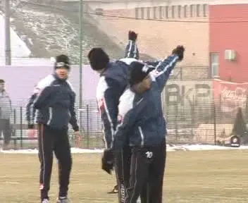 Vezi mai multe imagini cu antrenamentul Timisoarei!