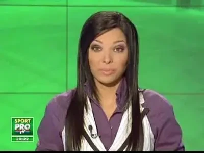 BOX pe gheata! Vezi un KO de senzatie in NHL!