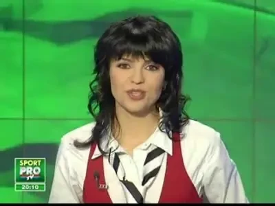 Fanii au plans, Radoi primit cu flori si fulare. Vezi cum l-a asteptat suporterii: