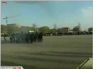 Violente la Liverpool - Arsenal! Vezi imagin cu batai intre suporteri si politie