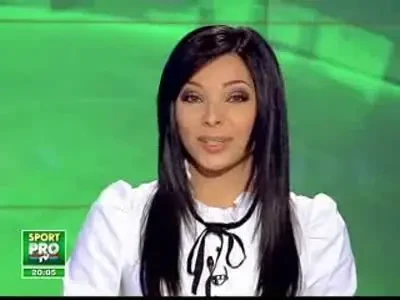 Banel Nicolita, mai tare decat Cristiano Ronaldo...pentru concurentele de la Miss Piranda! :)