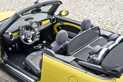 Mini se dezbraca de secrete! Mini topless! Sambata, la 12, la ProMotor, pe PRO TV_5