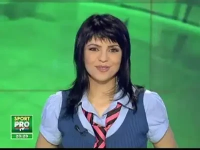 Si-a spart nasul si si-a rupt un picior ca sa cucereasca Empire State Building!