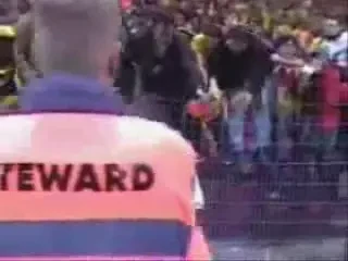 Vezi cele mai tari goluri ale lui Hagi!